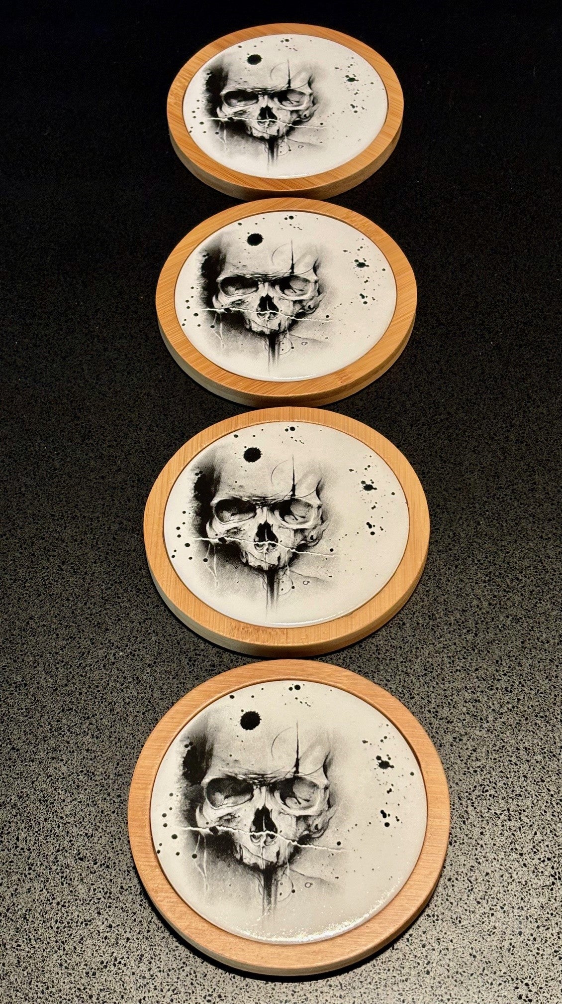 Skull coaster set